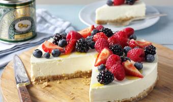 Cheesecake voted nation’s favourite dessert – Lyle’s survey finds